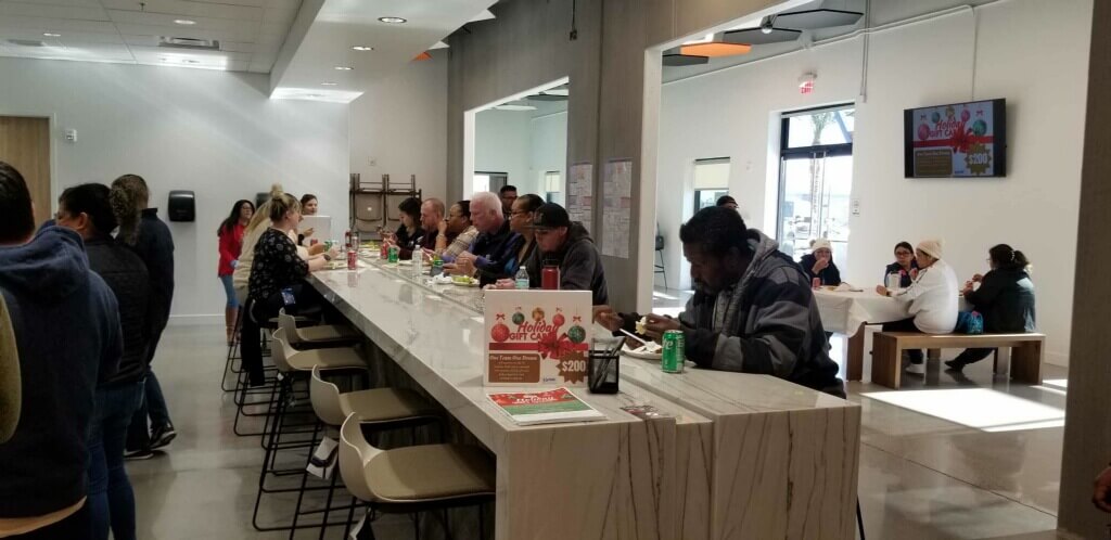 Holiday_Luncheon_01